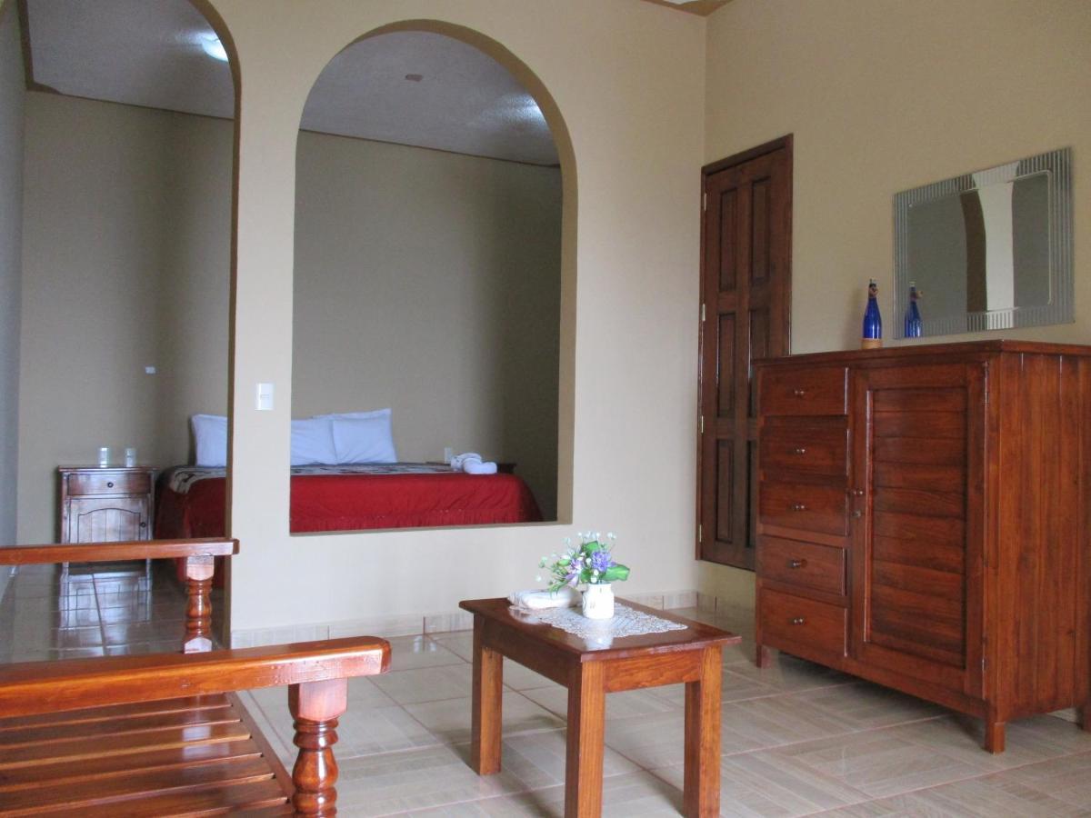 Gloria'S Hotel Estacahuite ภายนอก รูปภาพ